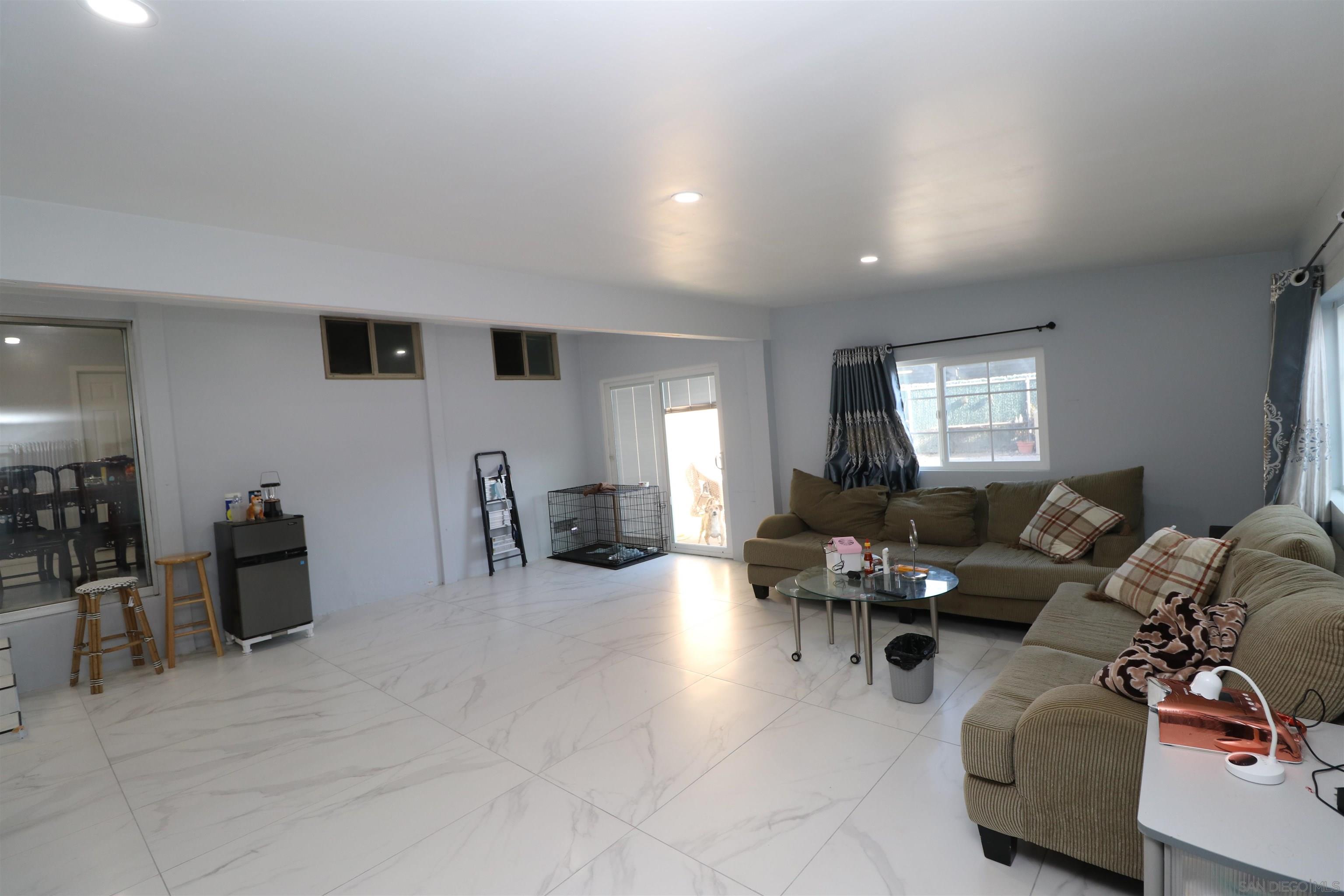 Detail Gallery Image 16 of 27 For 7273  Arillo St, San Diego,  CA 92111 - 4 Beds | 2 Baths