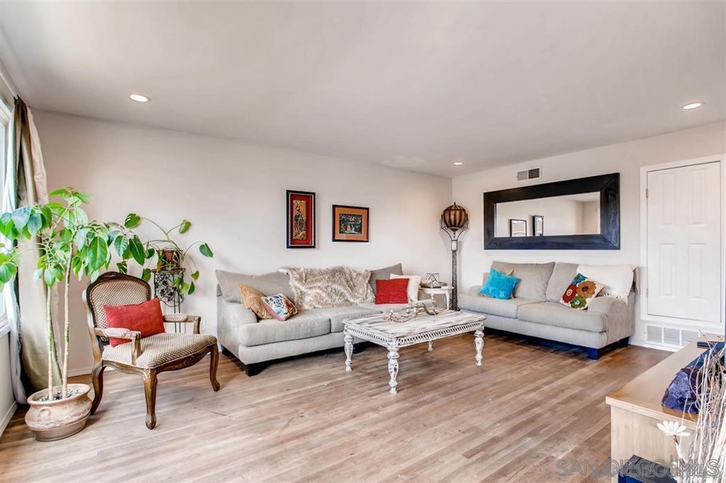 Detail Gallery Image 5 of 27 For 7273  Arillo St, San Diego,  CA 92111 - 4 Beds | 2 Baths