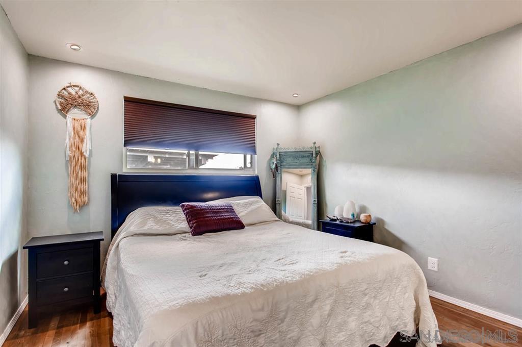 Detail Gallery Image 9 of 27 For 7273  Arillo St, San Diego,  CA 92111 - 4 Beds | 2 Baths