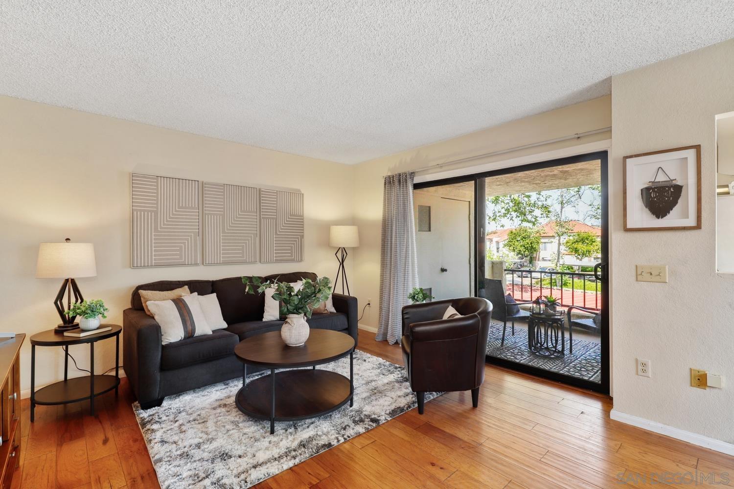 Detail Gallery Image 1 of 1 For 11195  Camino Ruiz  #84,  San Diego,  CA 92126 - 1 Beds | 1 Baths