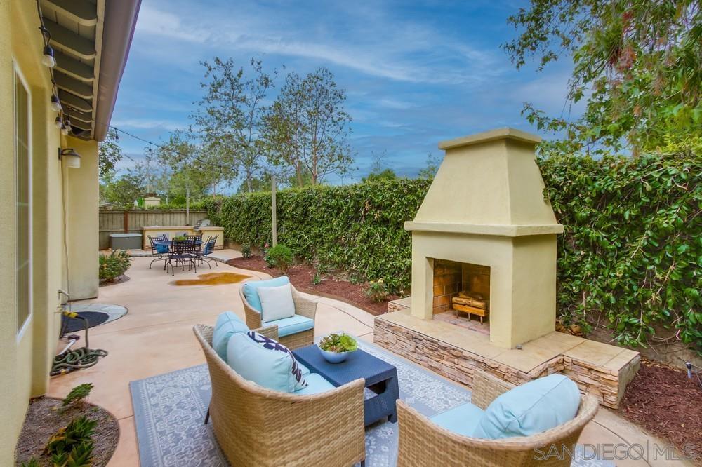 Detail Gallery Image 1 of 1 For 15624  via Montecristo, San Diego,  CA 92127 - 4 Beds | 3 Baths