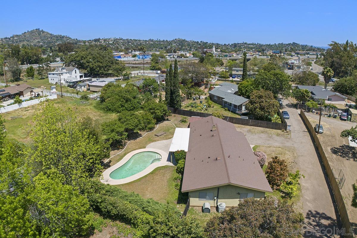 Detail Gallery Image 1 of 1 For 3718  Barbic Ct, Spring Valley,  CA 91977 - 3 Beds | 2 Baths