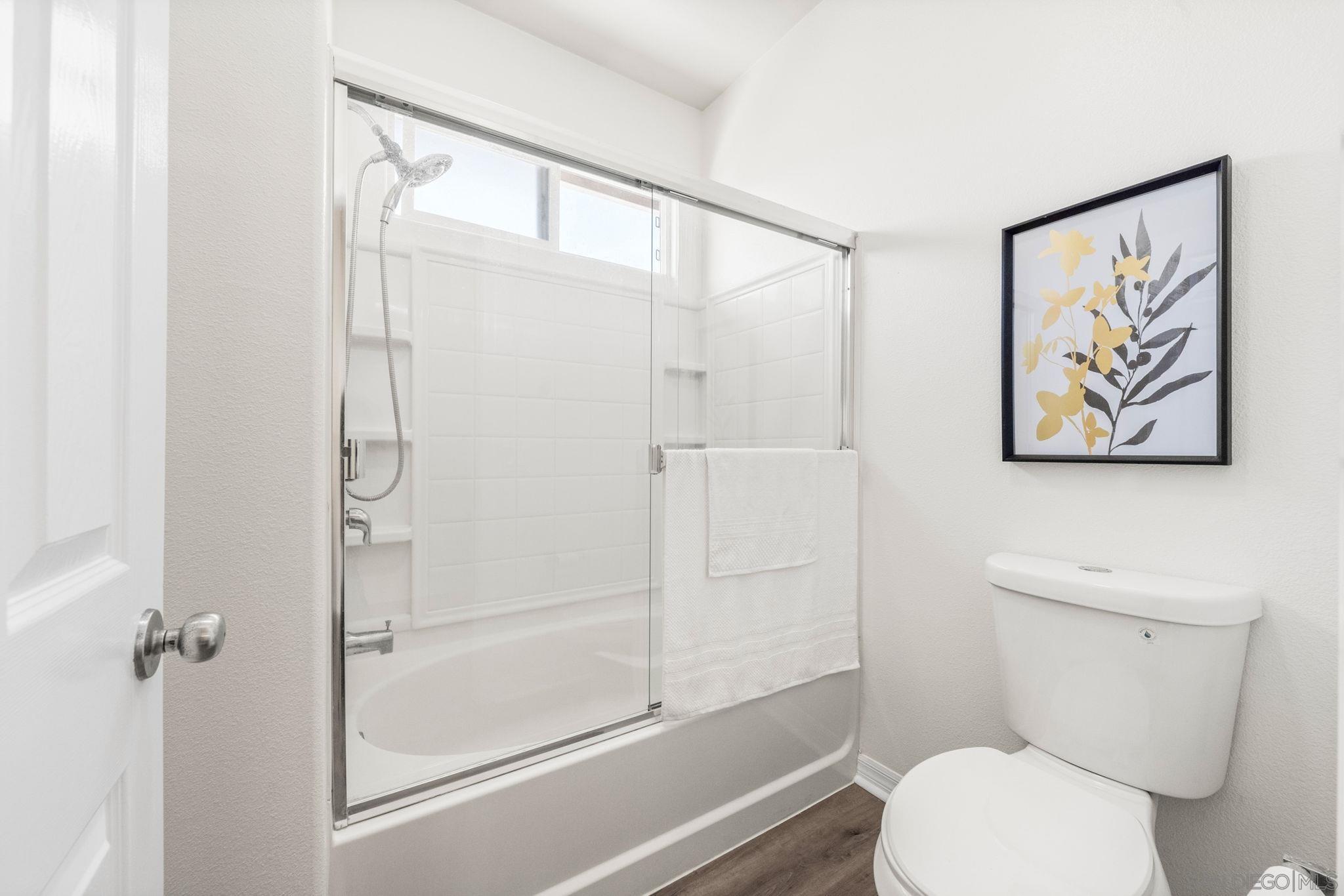 Detail Gallery Image 21 of 25 For 1450  Holly Ave, Imperial Beach,  CA 91932 - 4 Beds | 3 Baths