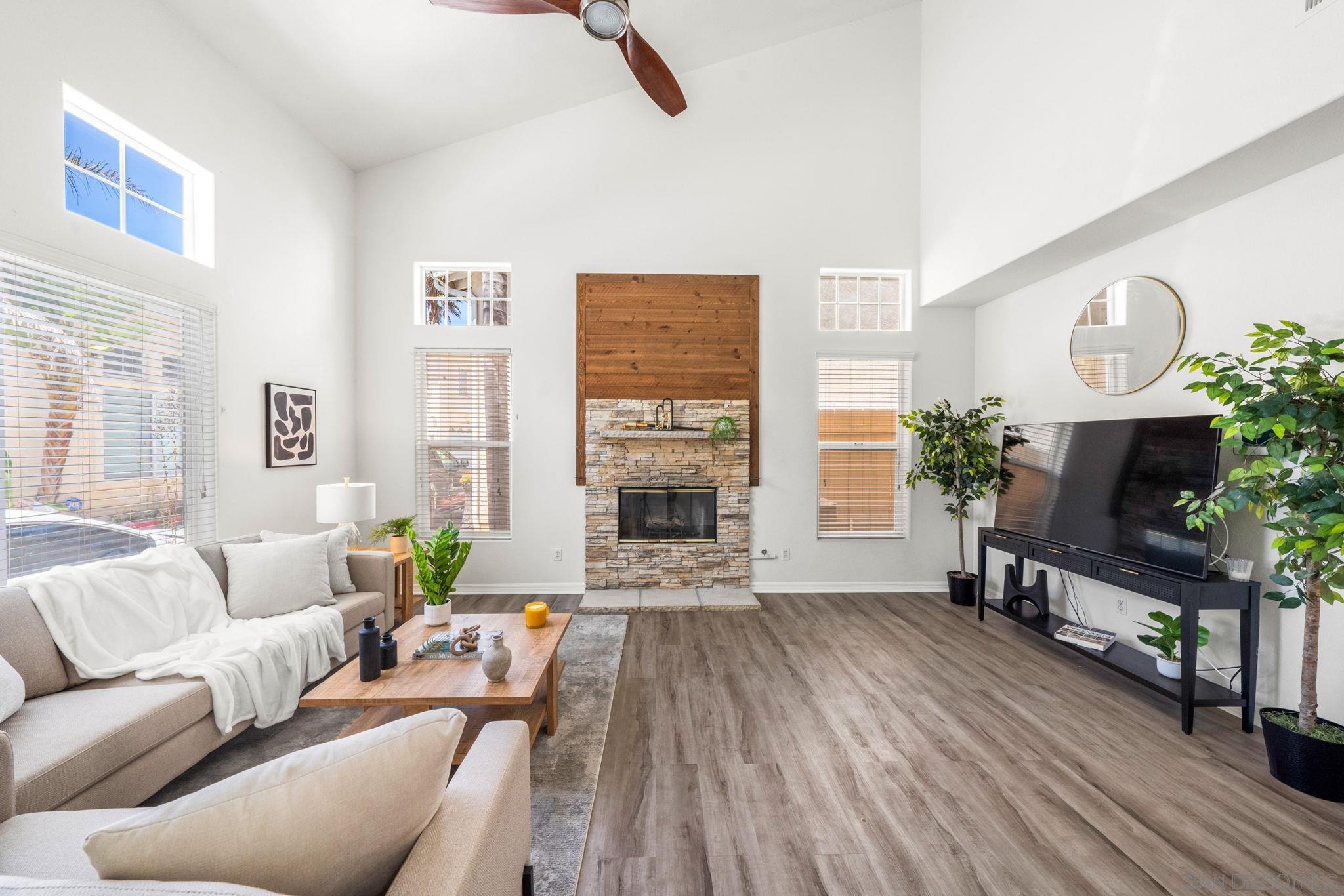 Detail Gallery Image 5 of 25 For 1450  Holly Ave, Imperial Beach,  CA 91932 - 4 Beds | 3 Baths