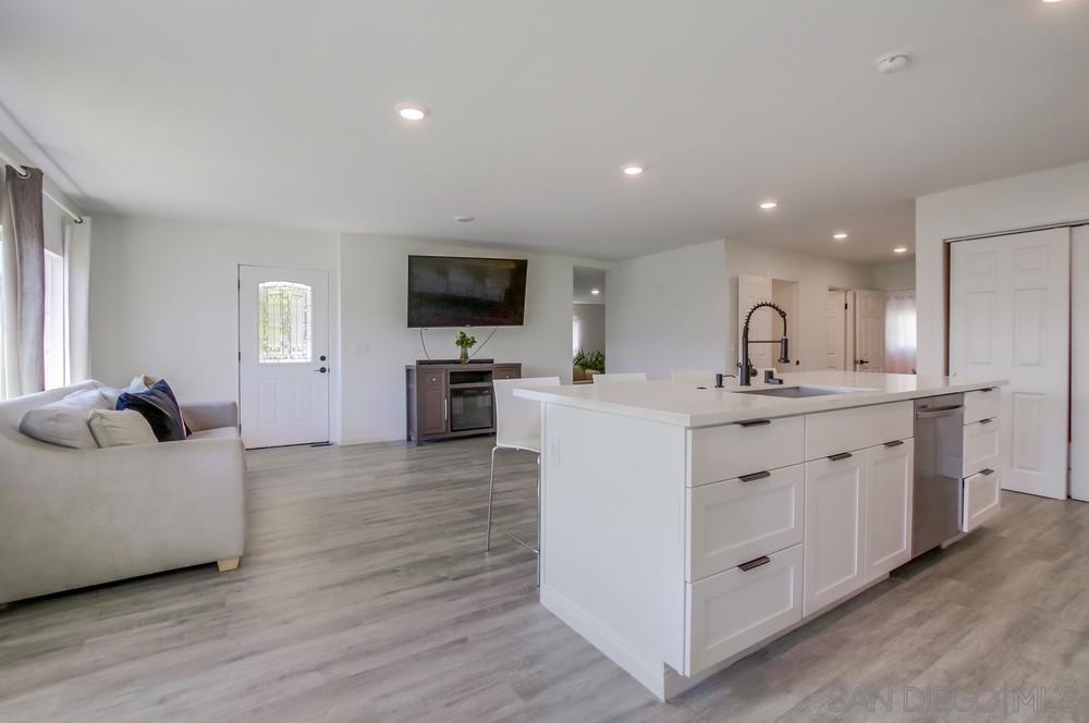 Detail Gallery Image 12 of 40 For 12970  Highway 8 Business  #55,  El Cajon,  CA 92021 - 4 Beds | 2 Baths