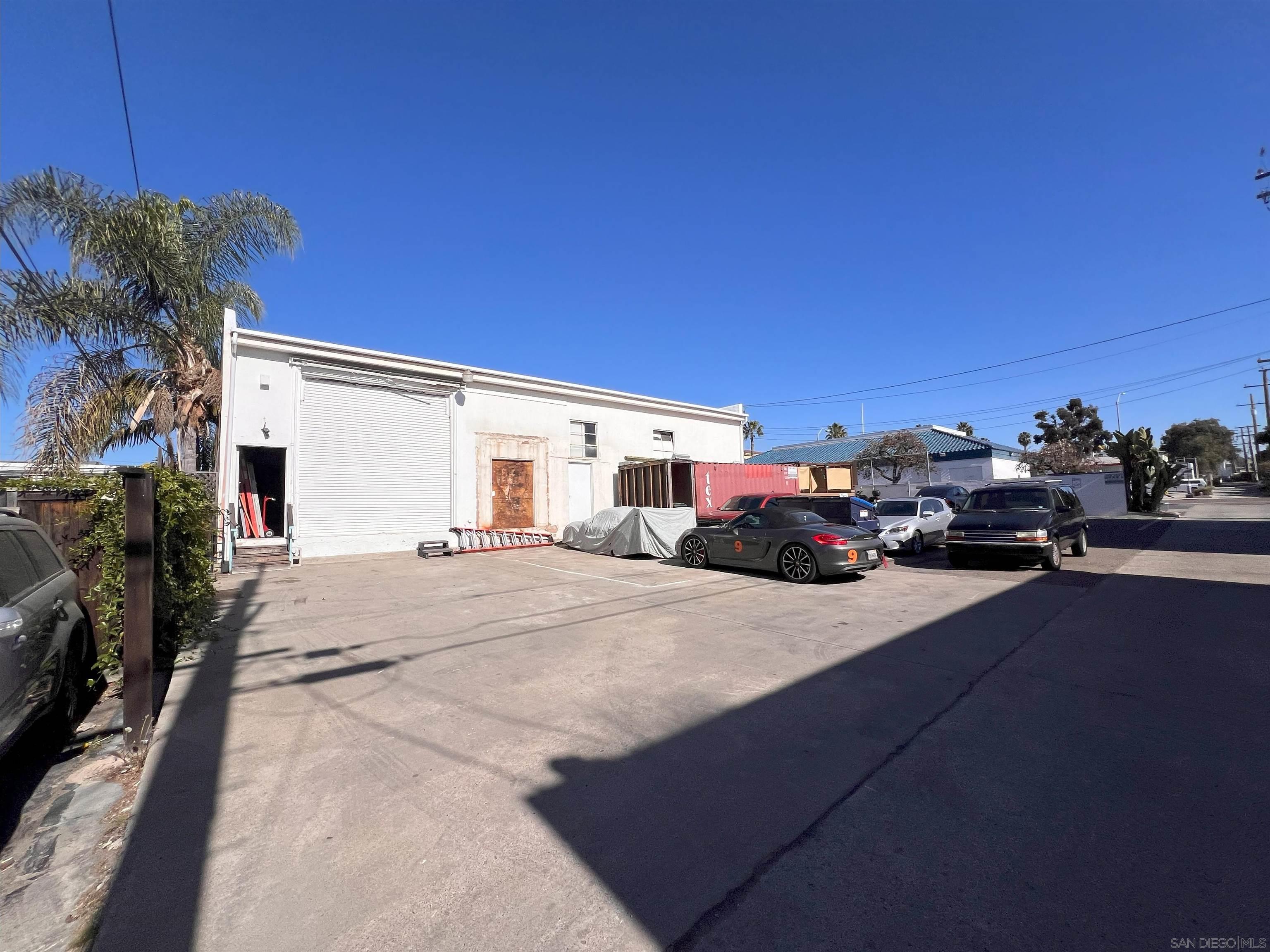 Detail Gallery Image 4 of 6 For , San Diego,  CA 92109 - – Beds | – Baths