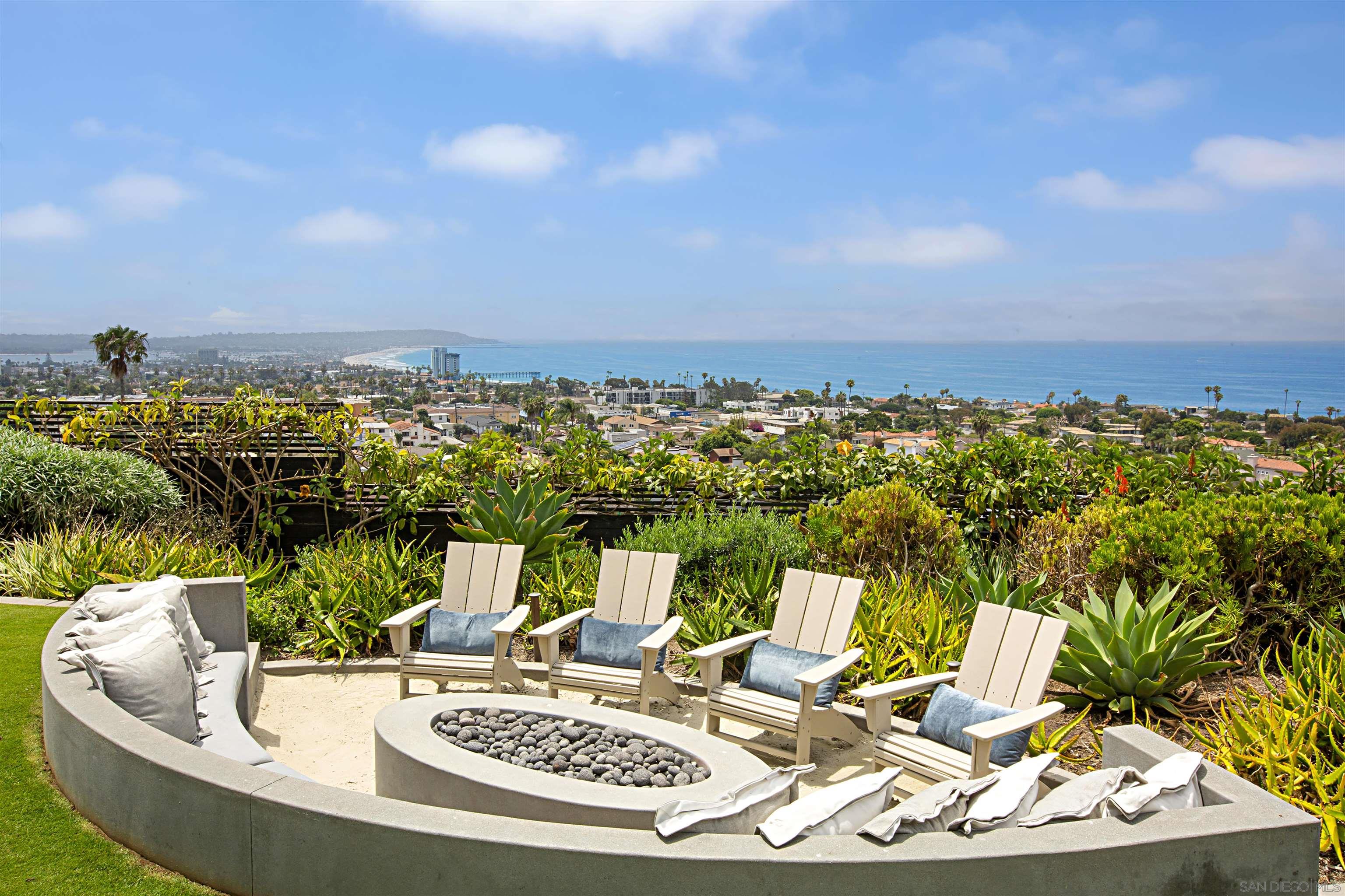 Detail Gallery Image 62 of 75 For 5416  Candlelight Dr, La Jolla,  CA 92037 - 9 Beds | 10/1 Baths