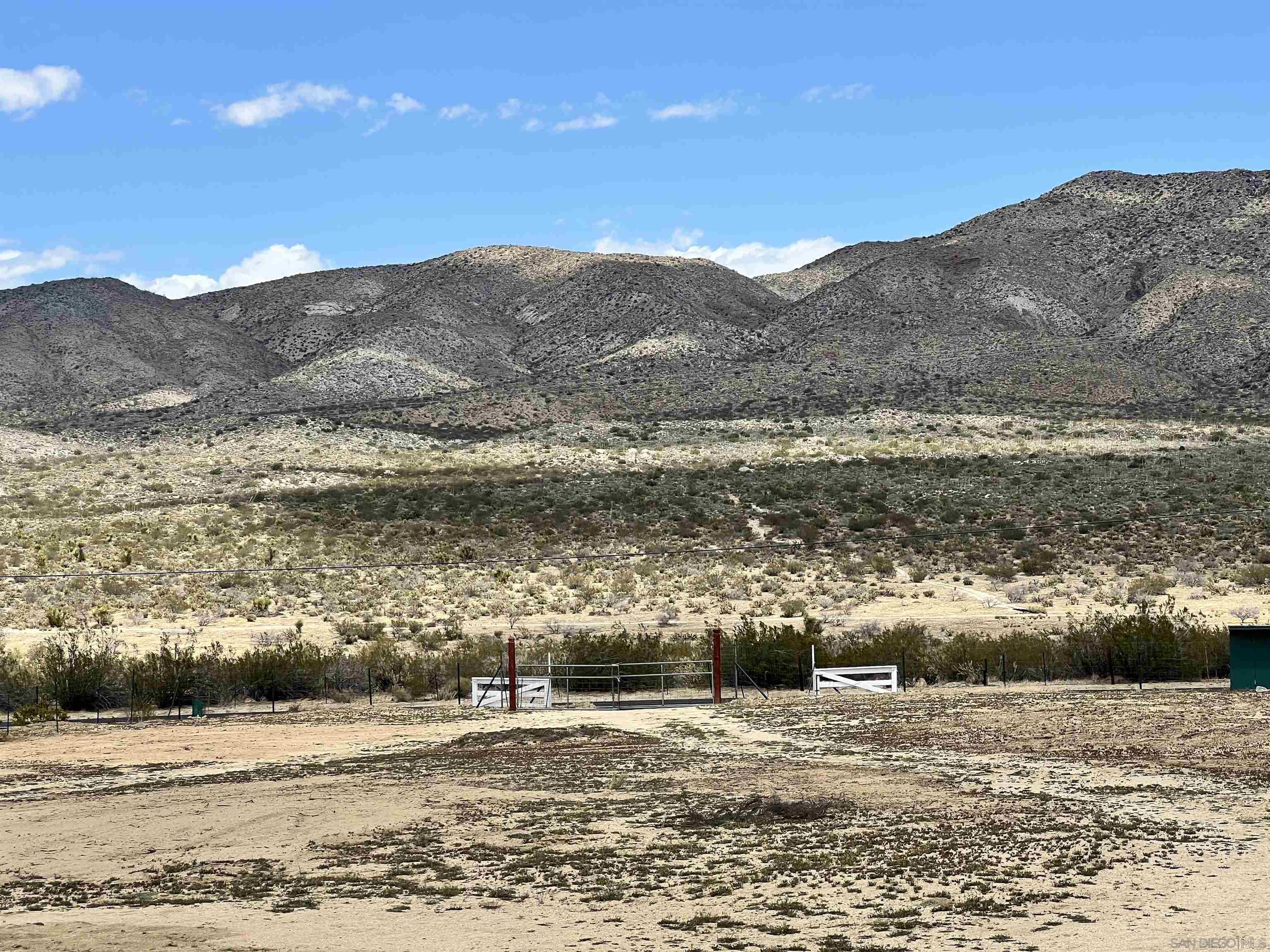 Front Image Thumbnail for SD250026008