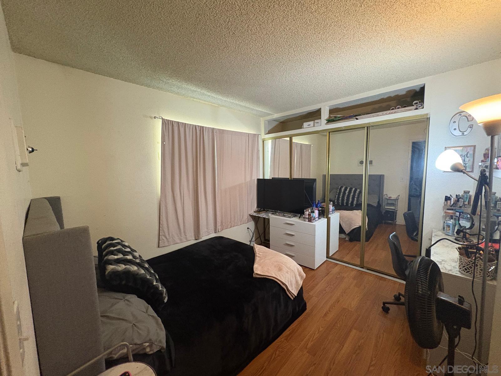 Detail Gallery Image 12 of 29 For 4666  Home, San Diego,  CA 92105 - – Beds | – Baths