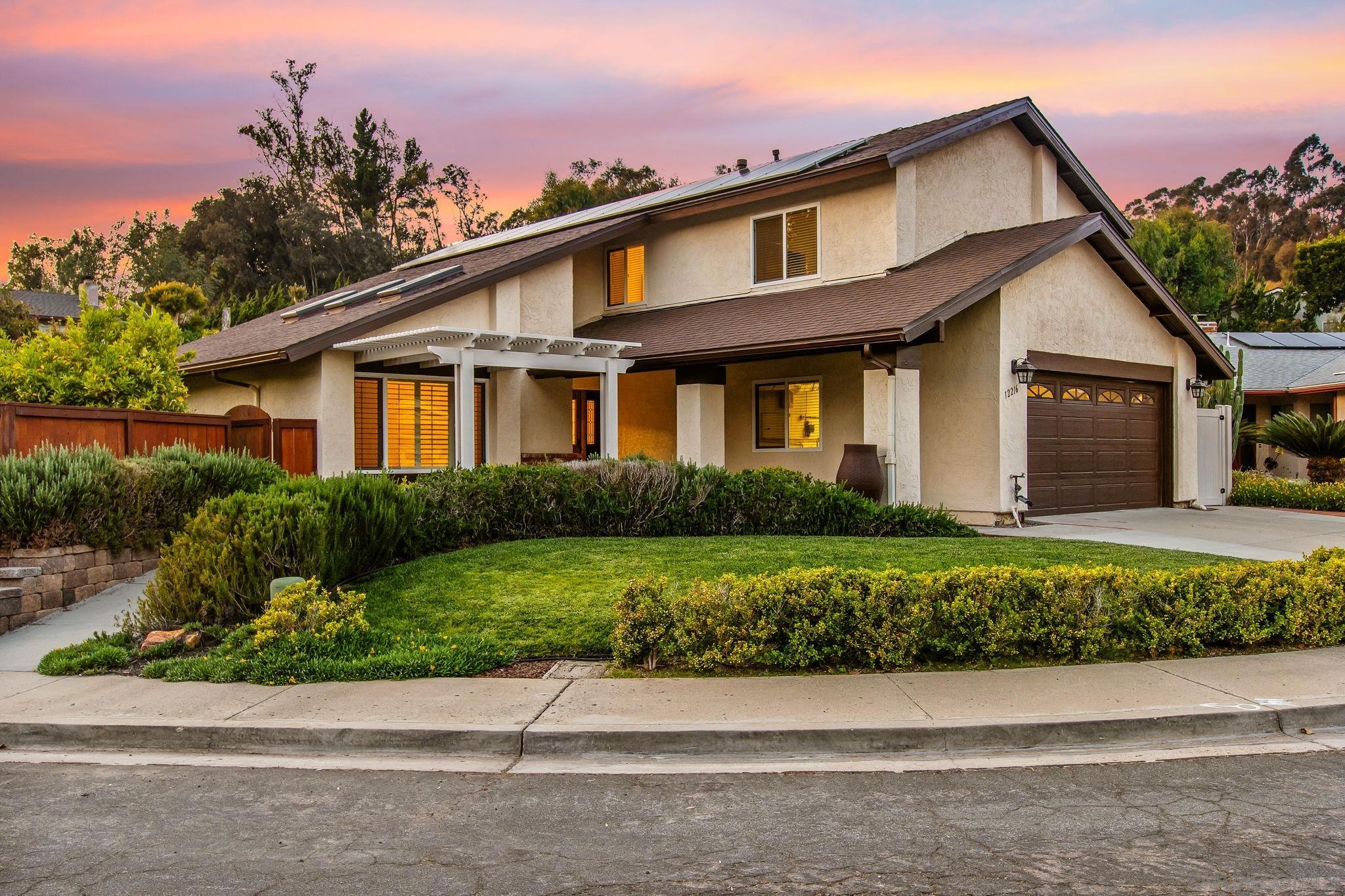 Detail Gallery Image 1 of 1 For 12216  Riesling Ct, San Diego,  CA 92131 - 4 Beds | 3 Baths