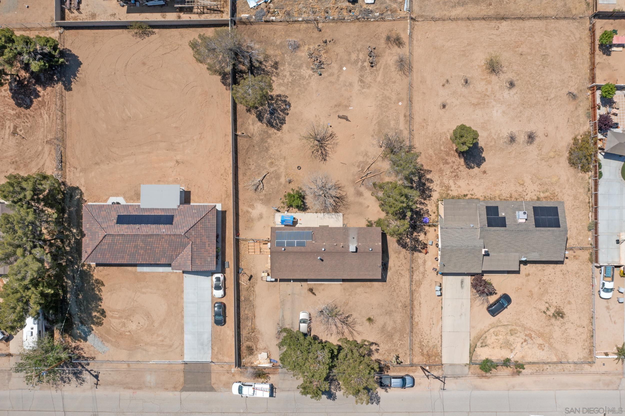 Detail Gallery Image 1 of 1 For 18071  Sycamore St, Hesperia,  CA 92345 - 2 Beds | 1 Baths