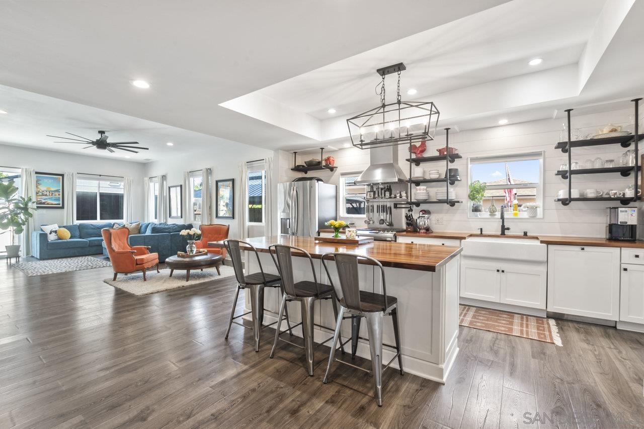 Detail Gallery Image 1 of 1 For 5451  Forbes Ave., San Diego,  CA 92120 - 4 Beds | 3 Baths