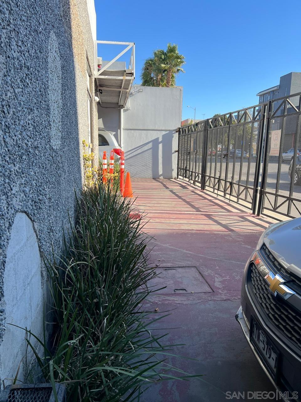 Detail Gallery Image 10 of 15 For 10025  Juan Cordero St, –,  CA 99999 - – Beds | – Baths