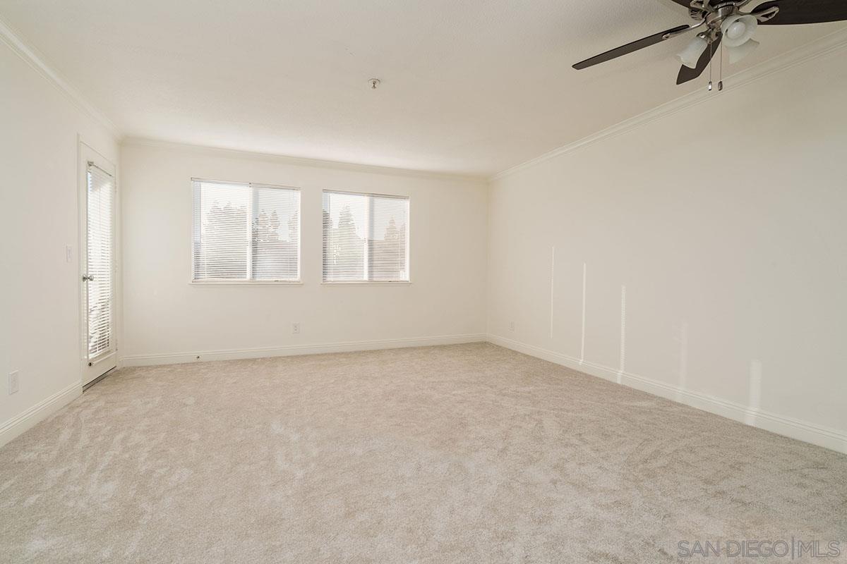 Front Image Thumbnail for SD250026426