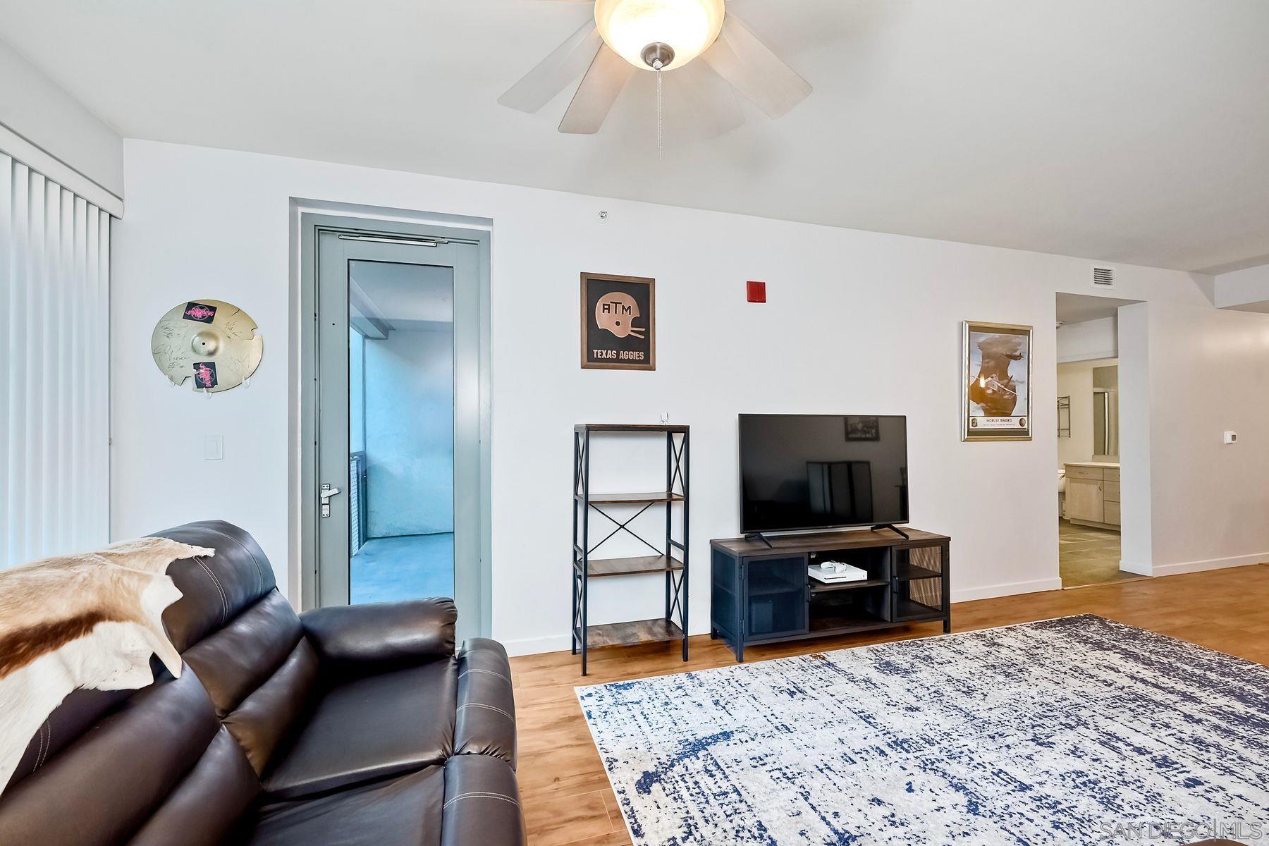 Detail Gallery Image 16 of 45 For 1150  J St  #406,  San Diego,  CA 92101 - 2 Beds | 1 Baths