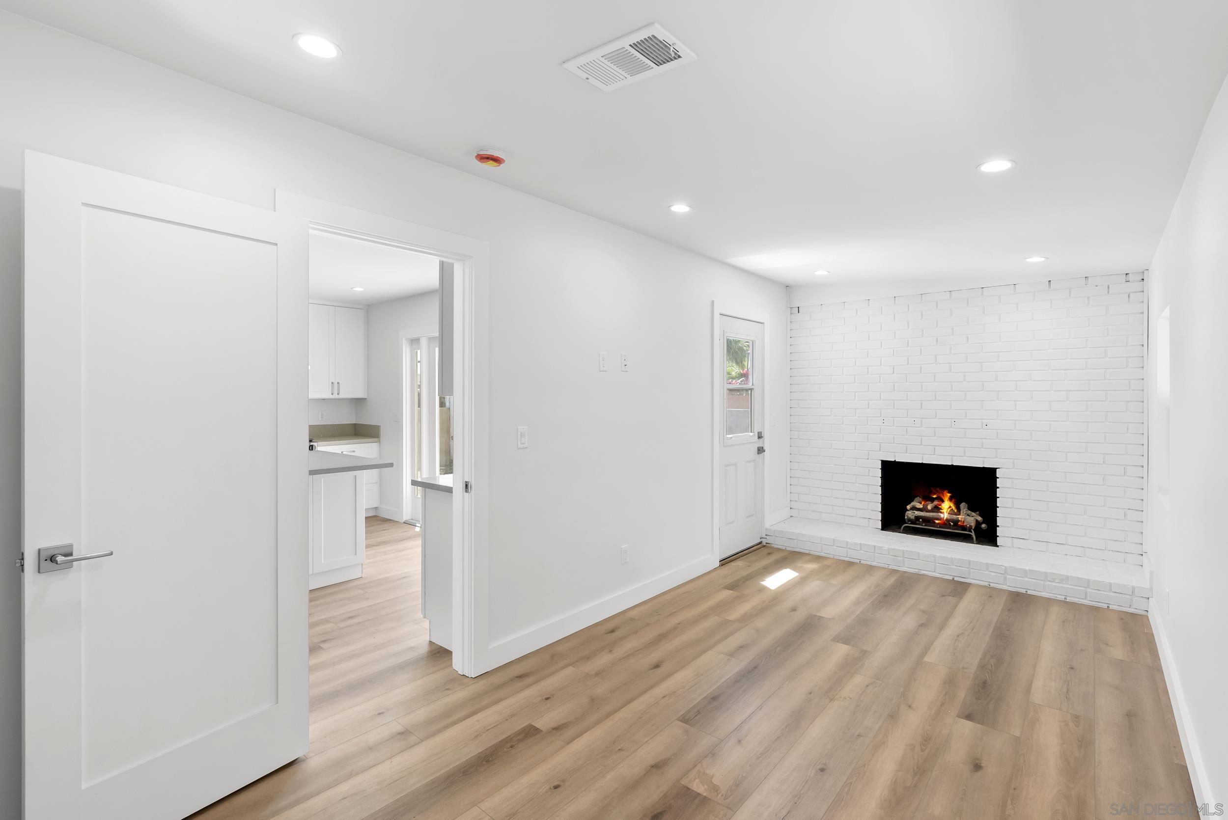 Detail Gallery Image 22 of 31 For 291  Ebony Avenue, Imperial Beach,  CA 91932 - 3 Beds | 2 Baths