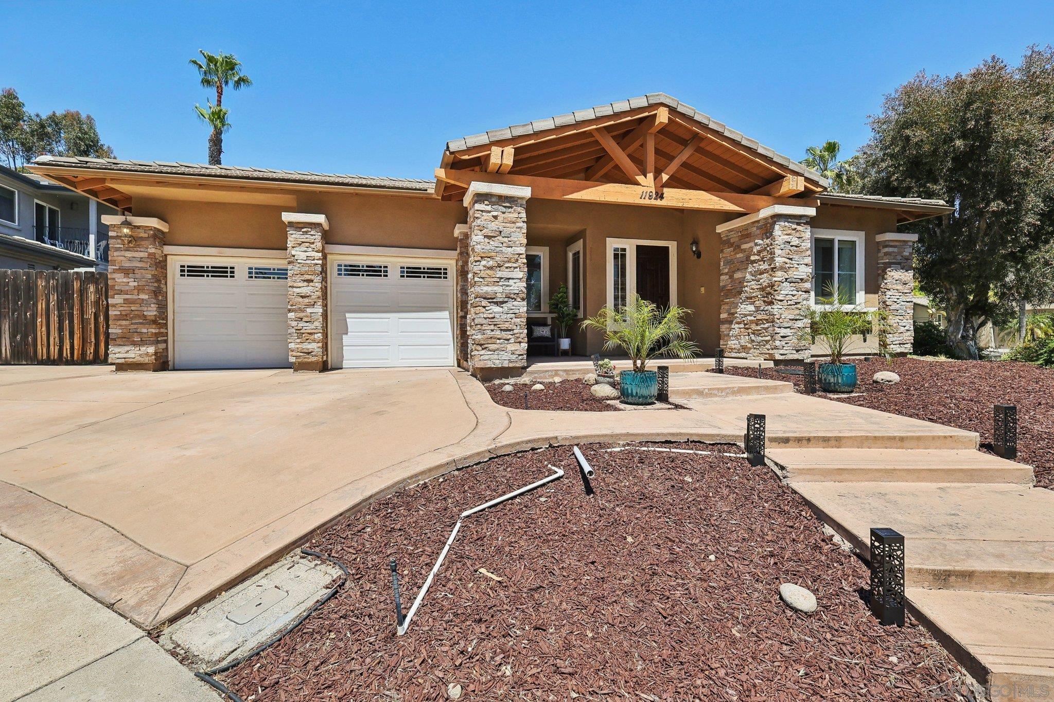 Detail Gallery Image 1 of 1 For 11924  Handrich Ct, San Diego,  CA 92131 - 3 Beds | 3 Baths