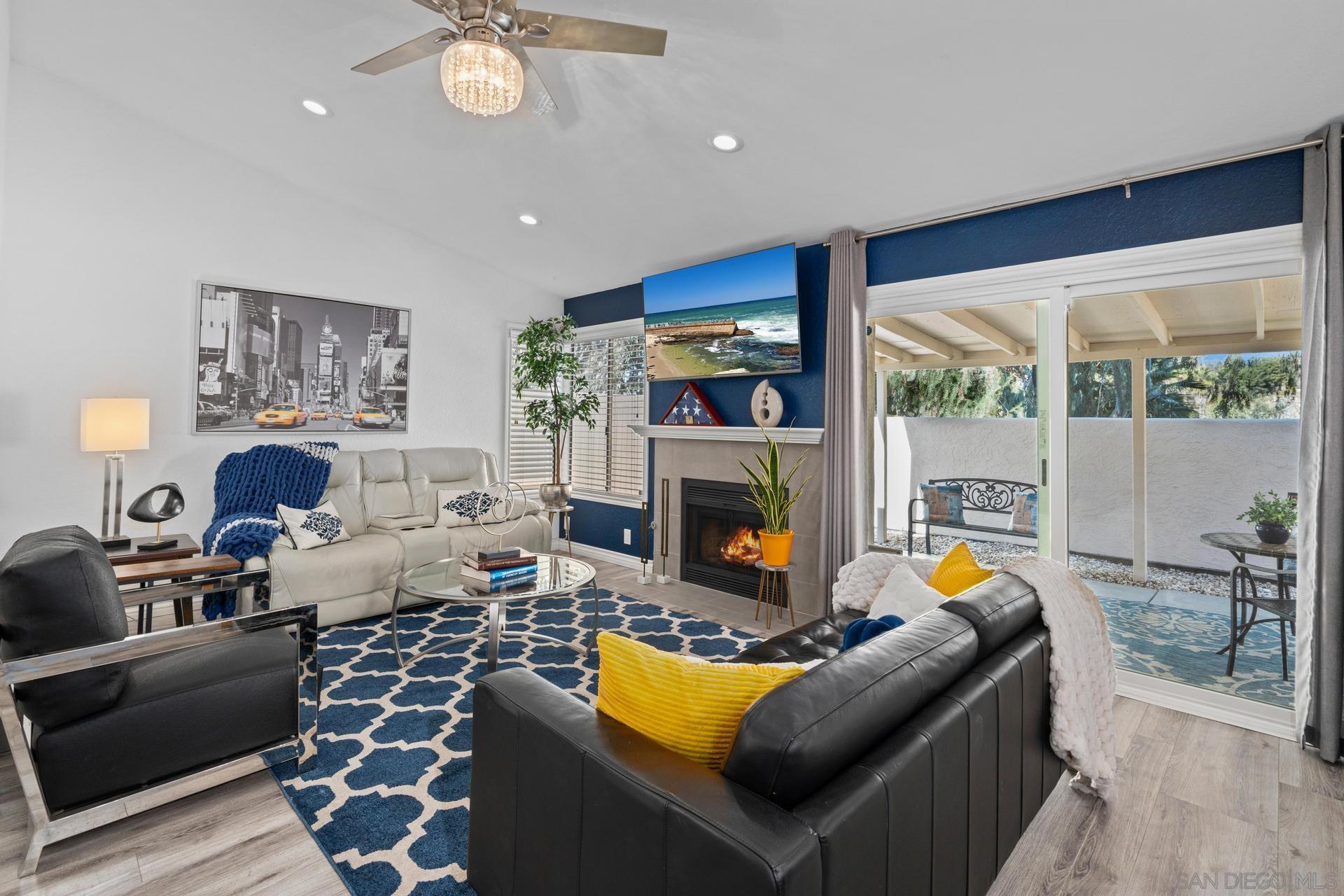 Detail Gallery Image 1 of 1 For 2120  Greencrest Dr, El Cajon,  CA 92019 - 2 Beds | 2 Baths