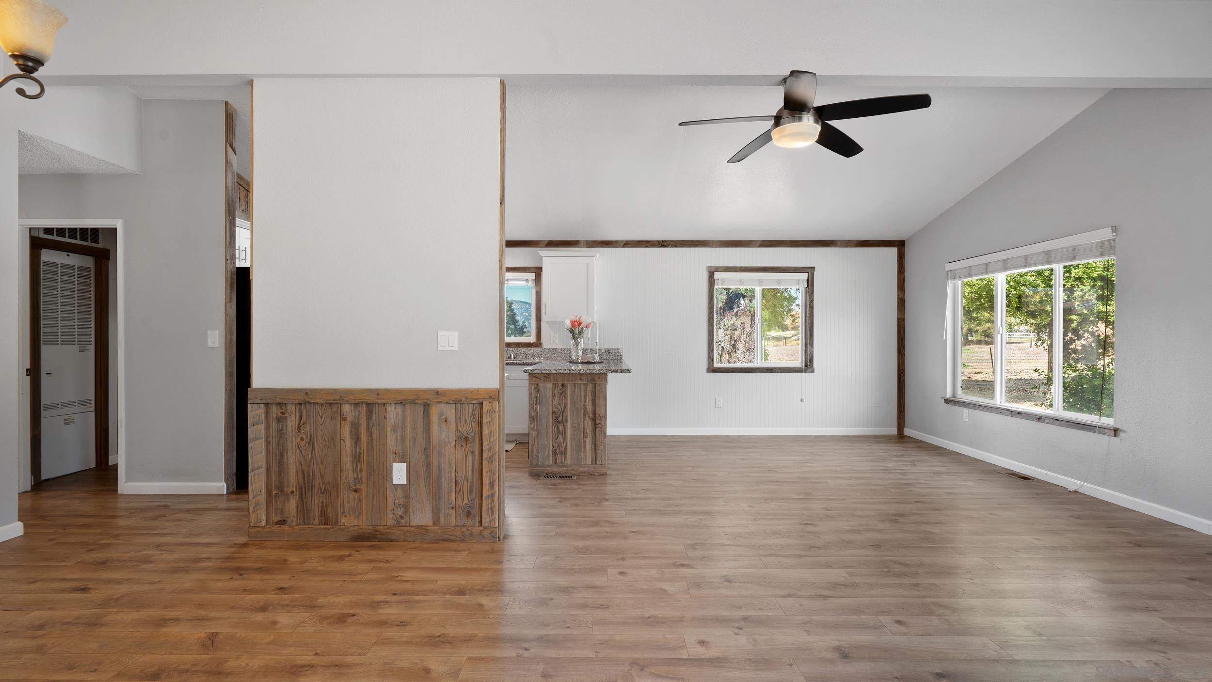 Detail Gallery Image 2 of 34 For 24780  Potrero Valley Rd, Potrero,  CA 91963 - 2 Beds | 2 Baths