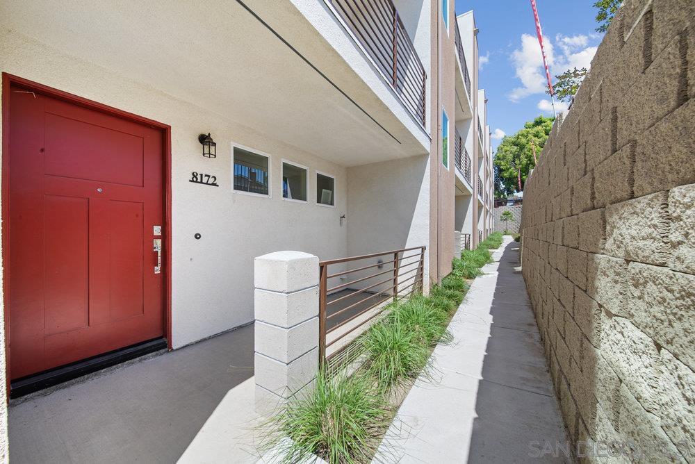 Detail Gallery Image 2 of 44 For 8172  Golden Ave, Lemon Grove,  CA 91945 - 3 Beds | 3 Baths