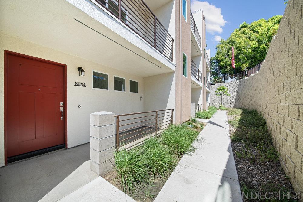 Detail Gallery Image 2 of 44 For 8184  Golden Ave, Lemon Grove,  CA 91945 - 3 Beds | 3 Baths