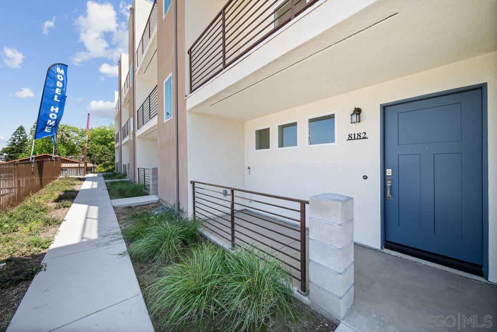 Detail Gallery Image 2 of 47 For 8182  Golden Ave, Lemon Grove,  CA 91945 - 3 Beds | 3 Baths