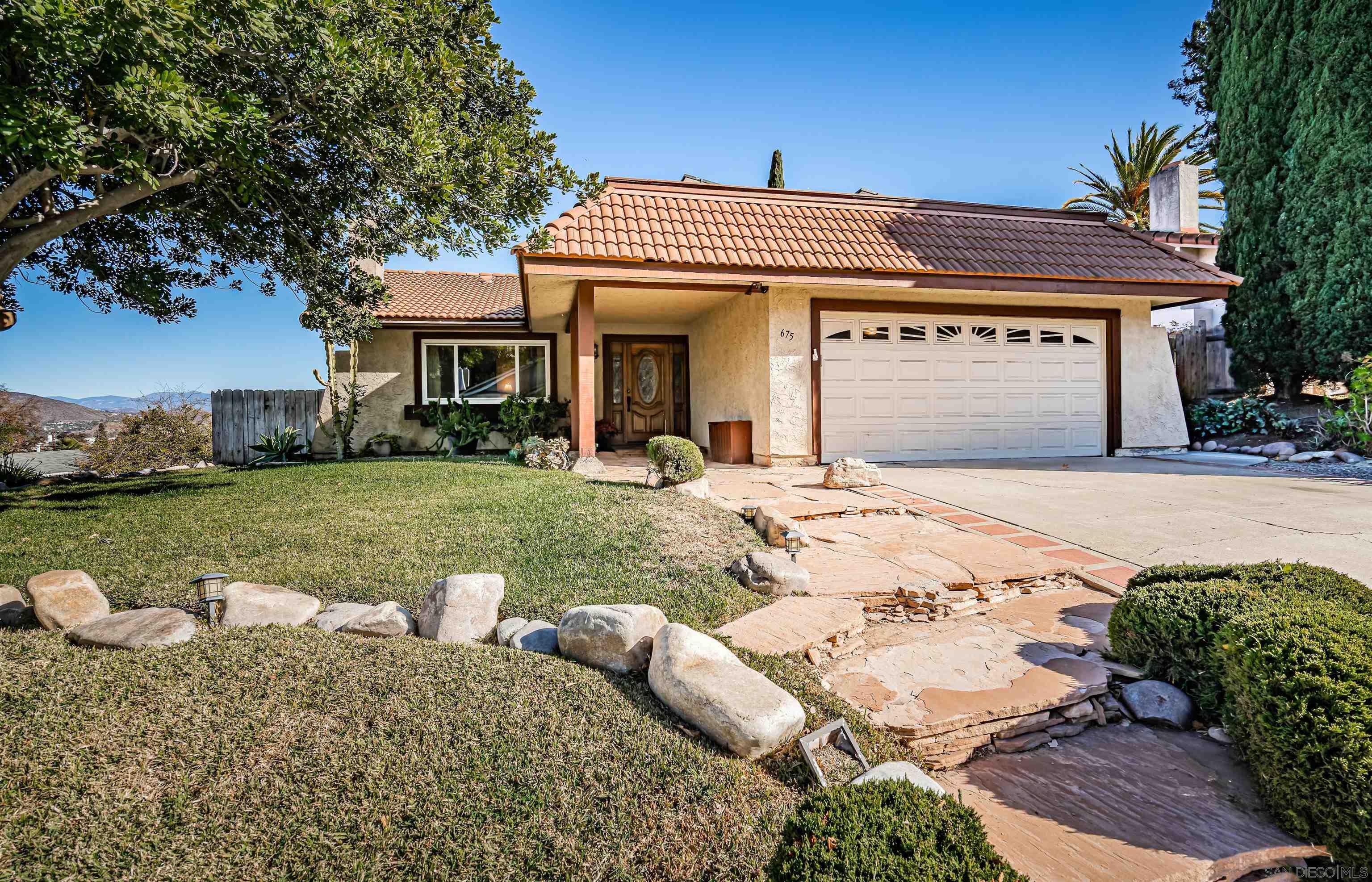 Detail Gallery Image 1 of 1 For 675  Dewane Drive, El Cajon,  CA 92020 - 3 Beds | 2 Baths