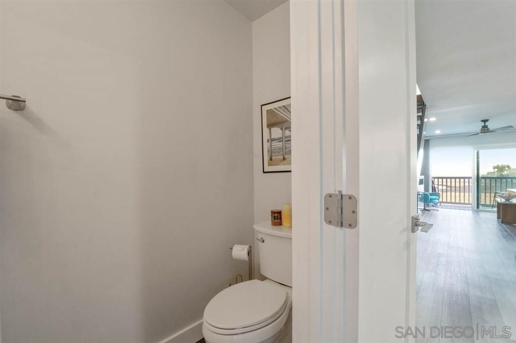 Detail Gallery Image 12 of 21 For 1111  Seacoast Drive  59, Imperial Beach,  CA 91932 - 2 Beds | 1/1 Baths