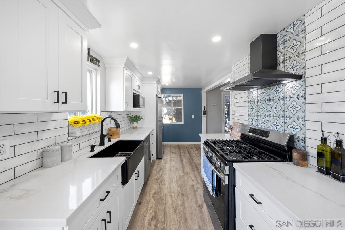 Detail Gallery Image 1 of 1 For 657  Fig St, Chula Vista,  CA 91910 - 4 Beds | 2 Baths