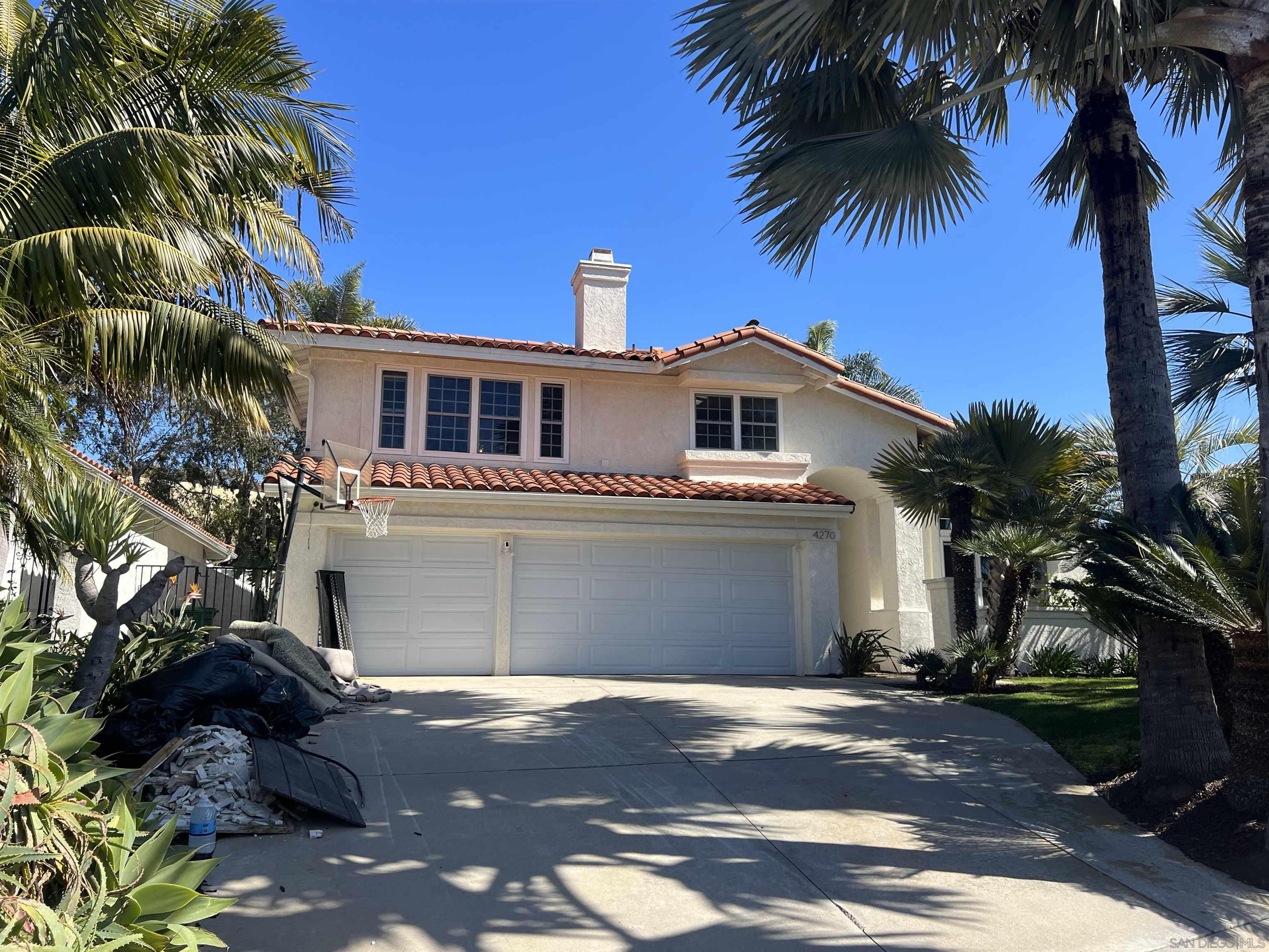 Detail Gallery Image 1 of 1 For 4270  Clearview Dr, Carlsbad,  CA 92008 - 4 Beds | 2/1 Baths