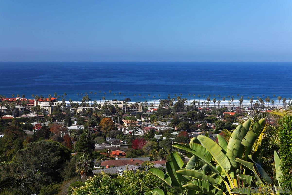 Detail Gallery Image 15 of 25 For 2605  Calle Del Oro, La Jolla,  CA 92037 - 4 Beds | 4/2 Baths