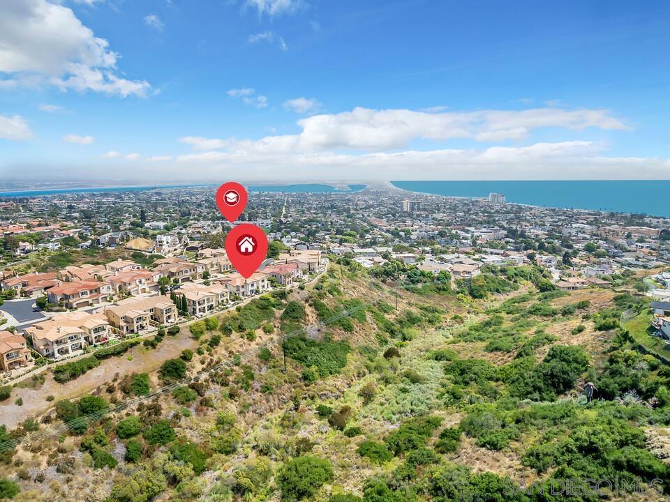 Detail Gallery Image 1 of 1 For 5438  Caminito Bayo, La Jolla,  CA 92037 - 3 Beds | 3 Baths