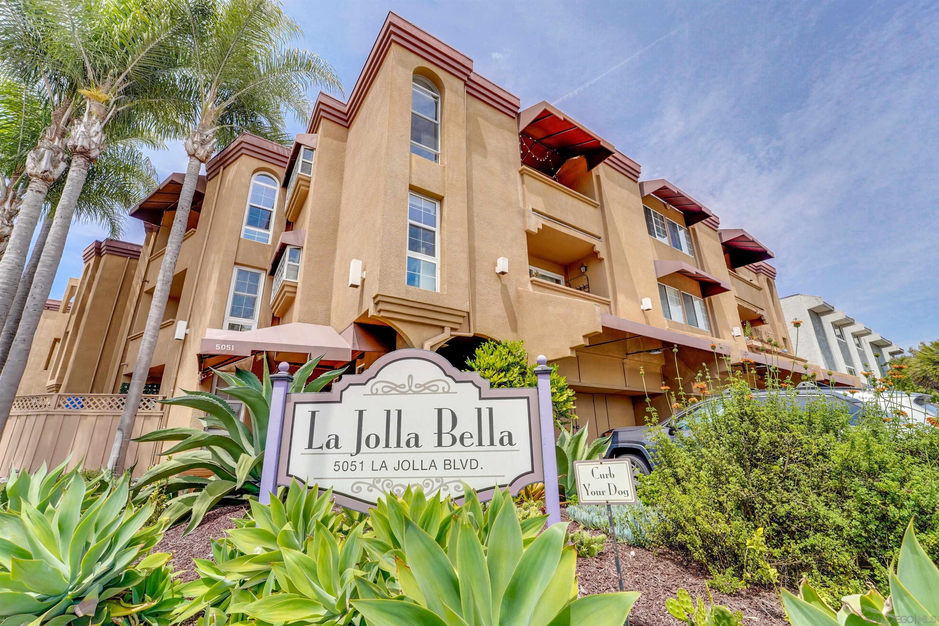 Detail Gallery Image 1 of 1 For 5051  La Jolla Blvd  #106,  San Diego,  CA 92109 - 2 Beds | 2 Baths