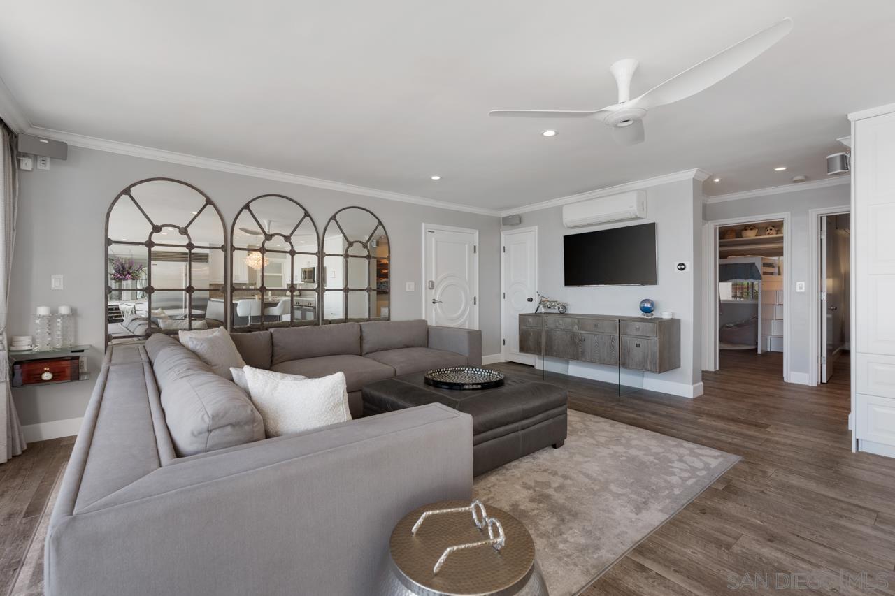 Detail Gallery Image 9 of 18 For 1219  Coast Blvd.  4, La Jolla,  CA 92037 - 2 Beds | 2 Baths