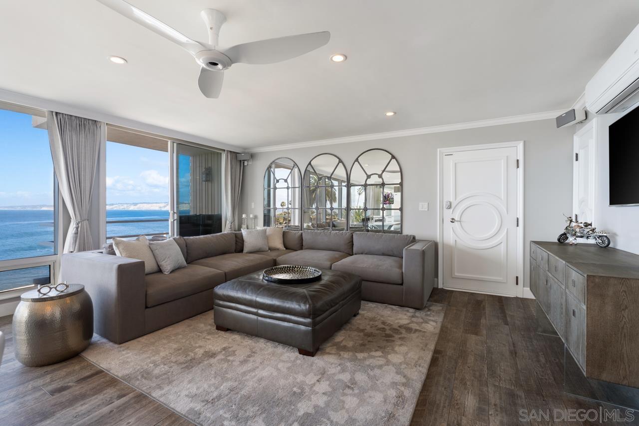 Detail Gallery Image 10 of 18 For 1219  Coast Blvd.  4, La Jolla,  CA 92037 - 2 Beds | 2 Baths