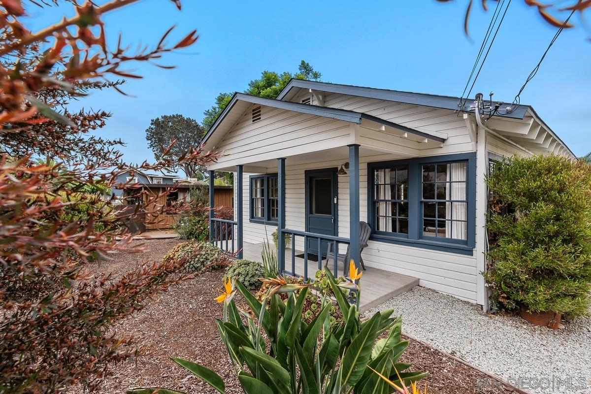 Detail Gallery Image 3 of 23 For Rios, Solana Beach,  CA 92075 - 2 Beds | 1 Baths