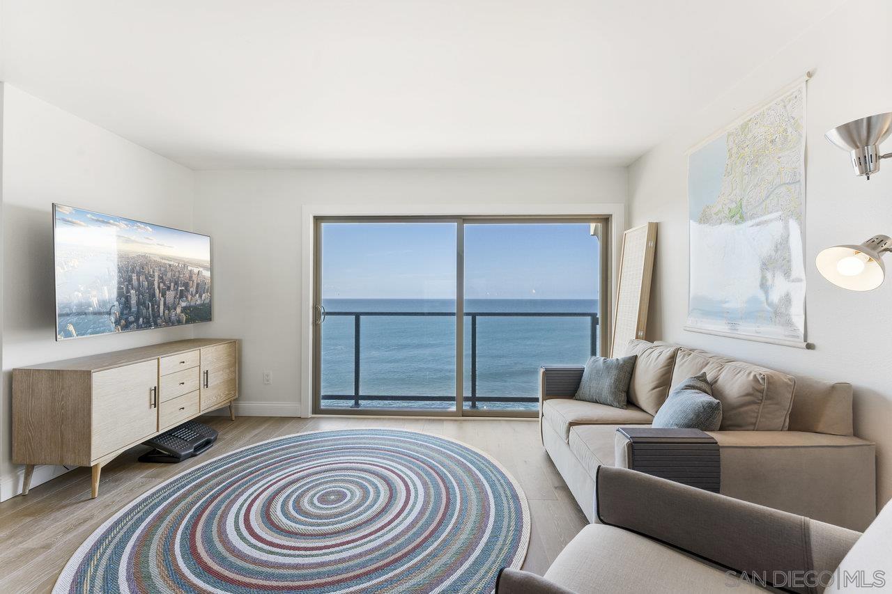Detail Gallery Image 9 of 34 For 909  Coast Blvd  26, La Jolla,  CA 92037 - 2 Beds | 2 Baths