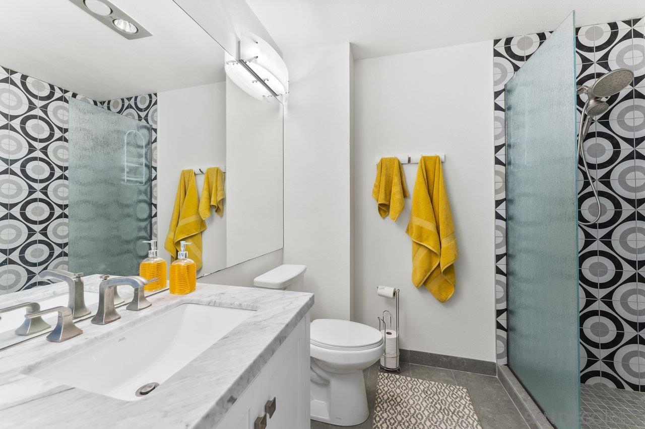 Detail Gallery Image 14 of 34 For 909  Coast Blvd  26, La Jolla,  CA 92037 - 2 Beds | 2 Baths