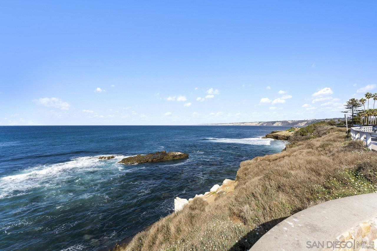Detail Gallery Image 30 of 34 For 909  Coast Blvd  26, La Jolla,  CA 92037 - 2 Beds | 2 Baths
