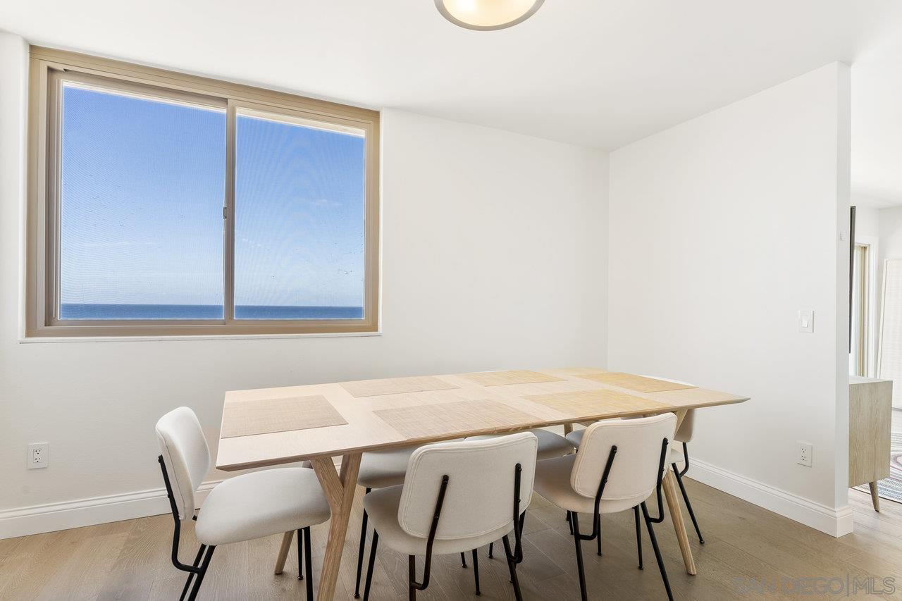 Detail Gallery Image 7 of 34 For 909  Coast Blvd  26, La Jolla,  CA 92037 - 2 Beds | 2 Baths