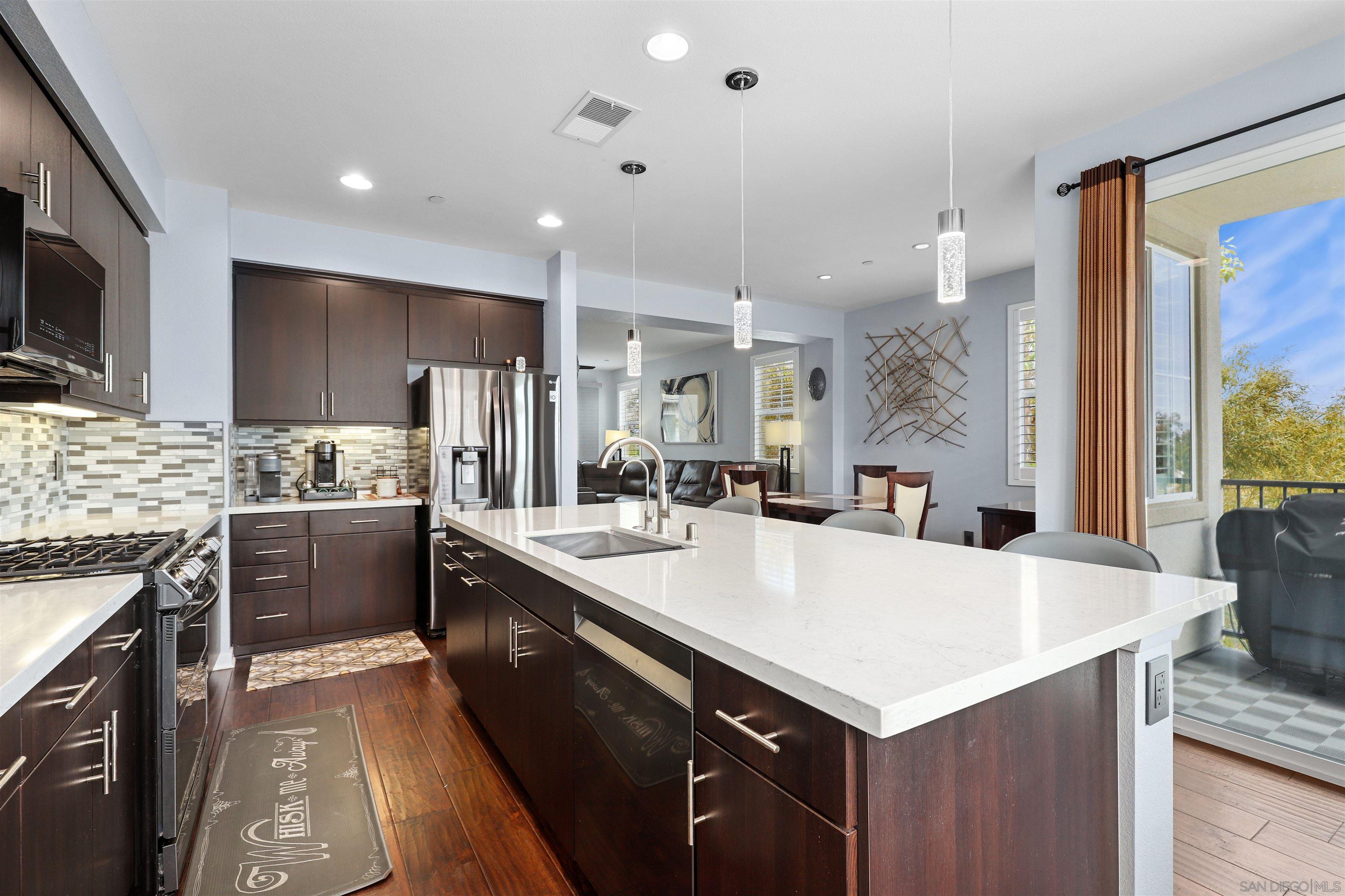 Detail Gallery Image 1 of 1 For 777  Trunorth Cir, Escondido,  CA 92026 - 3 Beds | 2/1 Baths