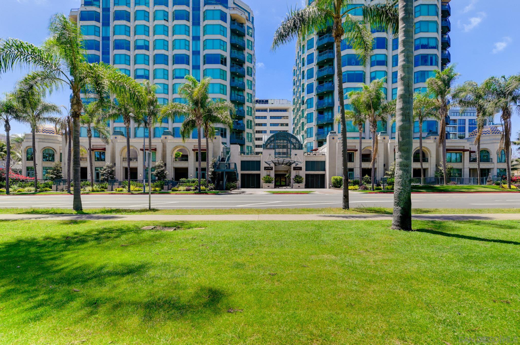 Detail Gallery Image 1 of 1 For 2500  6th Ave  #507,  San Diego,  CA 92103 - 4 Beds | 3/1 Baths