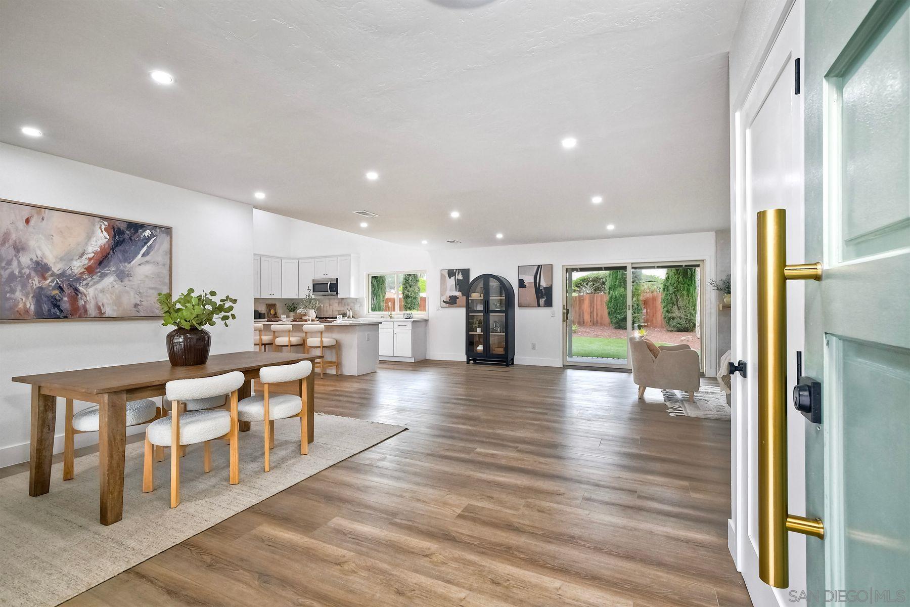 Detail Gallery Image 1 of 1 For 17503  Plaza Marlena, San Diego,  CA 92128 - 3 Beds | 2 Baths