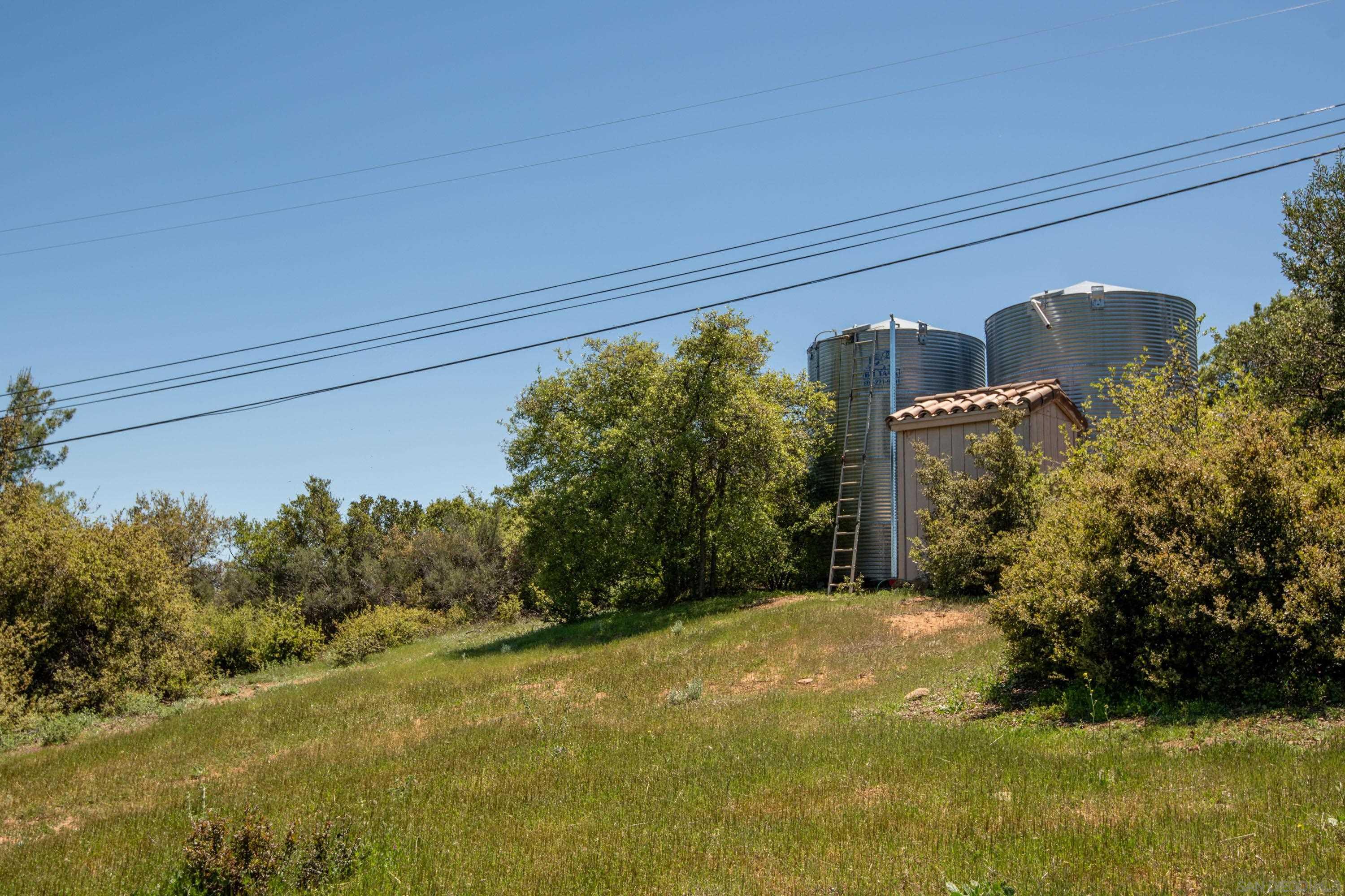 Detail Gallery Image 7 of 50 For 23835  Viejas Grade Rd, Descanso,  CA 91916 - 5 Beds | 4/1 Baths