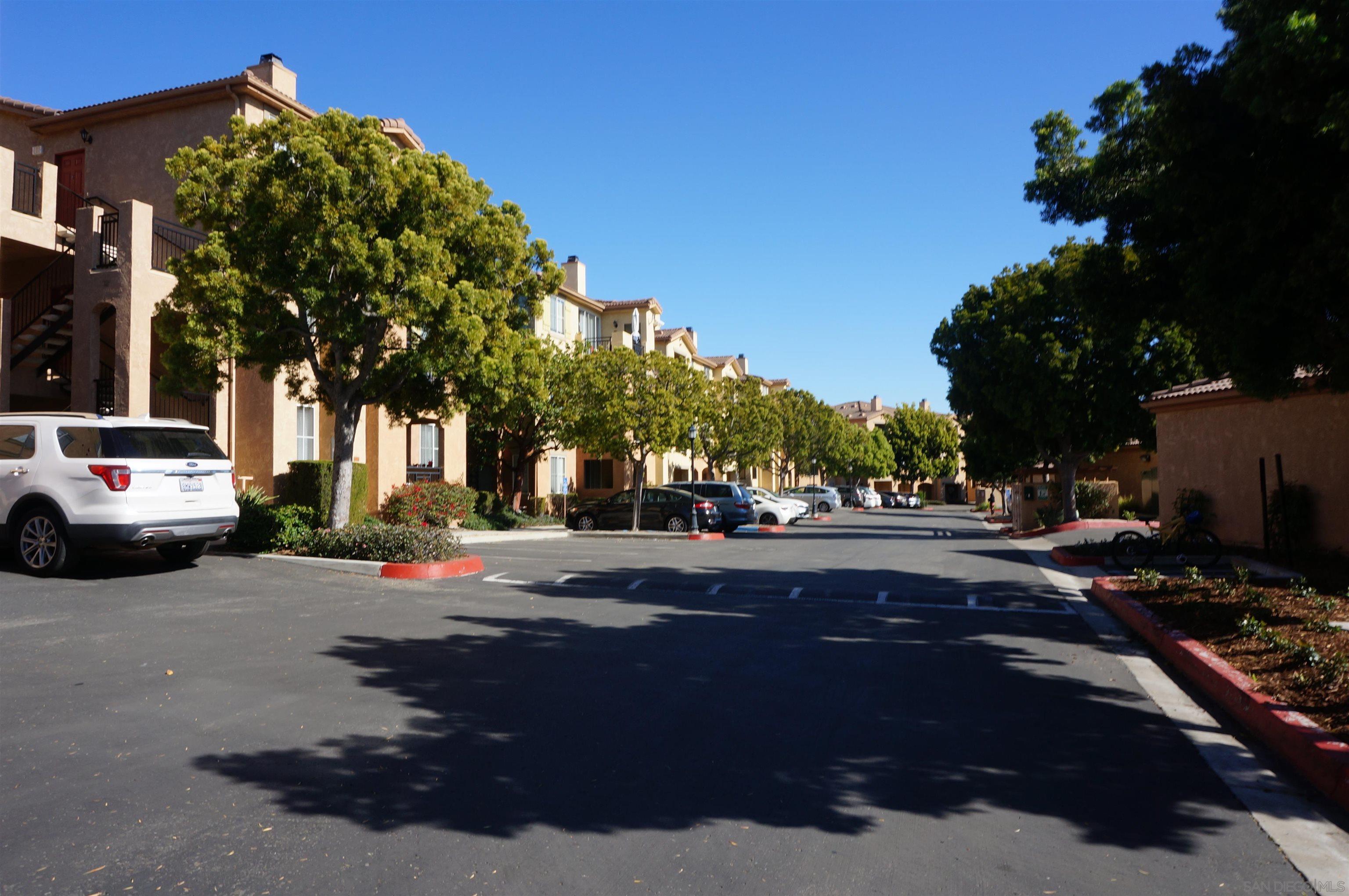 Detail Gallery Image 1 of 1 For 3840  Elijah Ct  816, San Diego,  CA 92130 - 2 Beds | 2 Baths