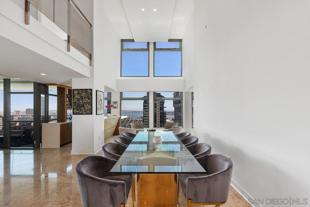 Detail Gallery Image 11 of 47 For 645  Front St  2004, San Diego,  CA 92101 - 4 Beds | 4/1 Baths