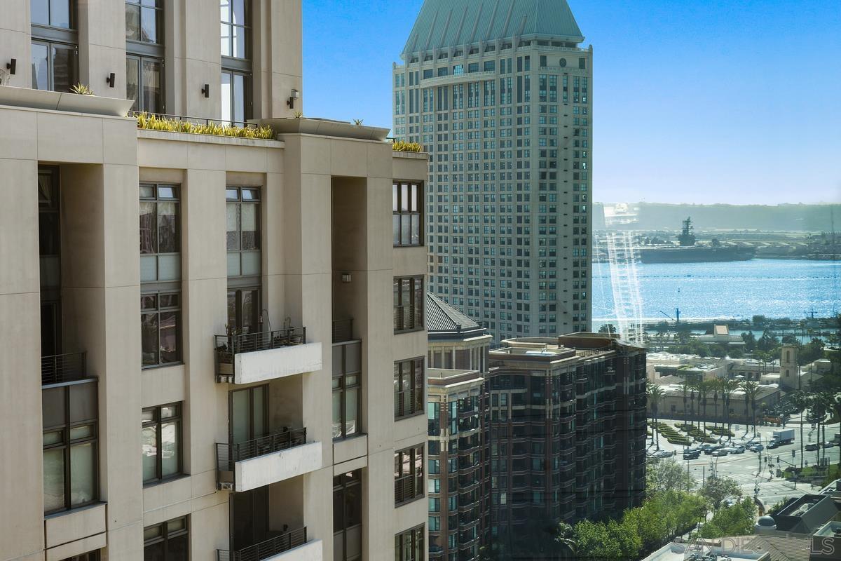 Detail Gallery Image 47 of 47 For 645  Front St  2004, San Diego,  CA 92101 - 4 Beds | 4/1 Baths