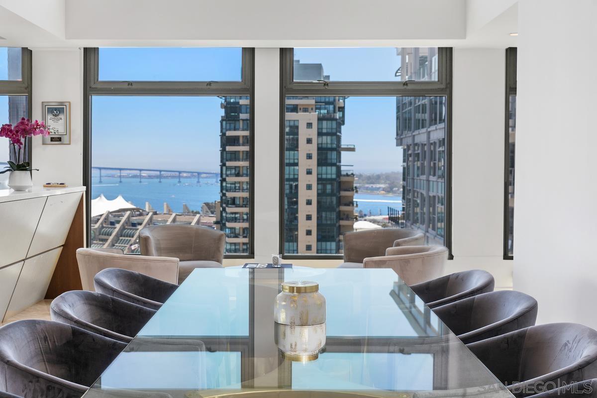 Detail Gallery Image 10 of 47 For 645  Front St  2004, San Diego,  CA 92101 - 4 Beds | 4/1 Baths