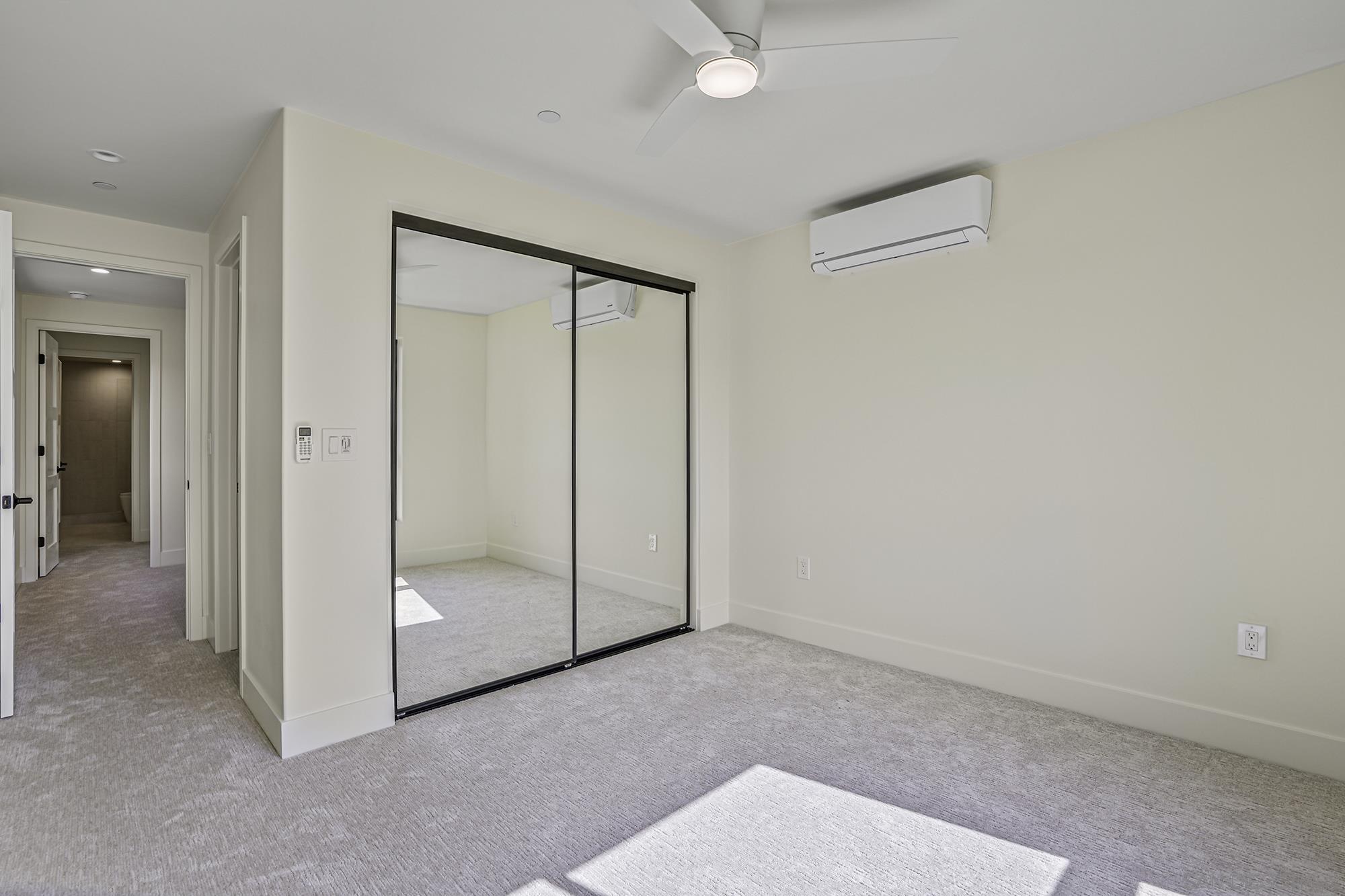 Detail Gallery Image 18 of 23 For 2124  San Clemente St, San Diego,  CA 92107 - 5 Beds | 4/1 Baths