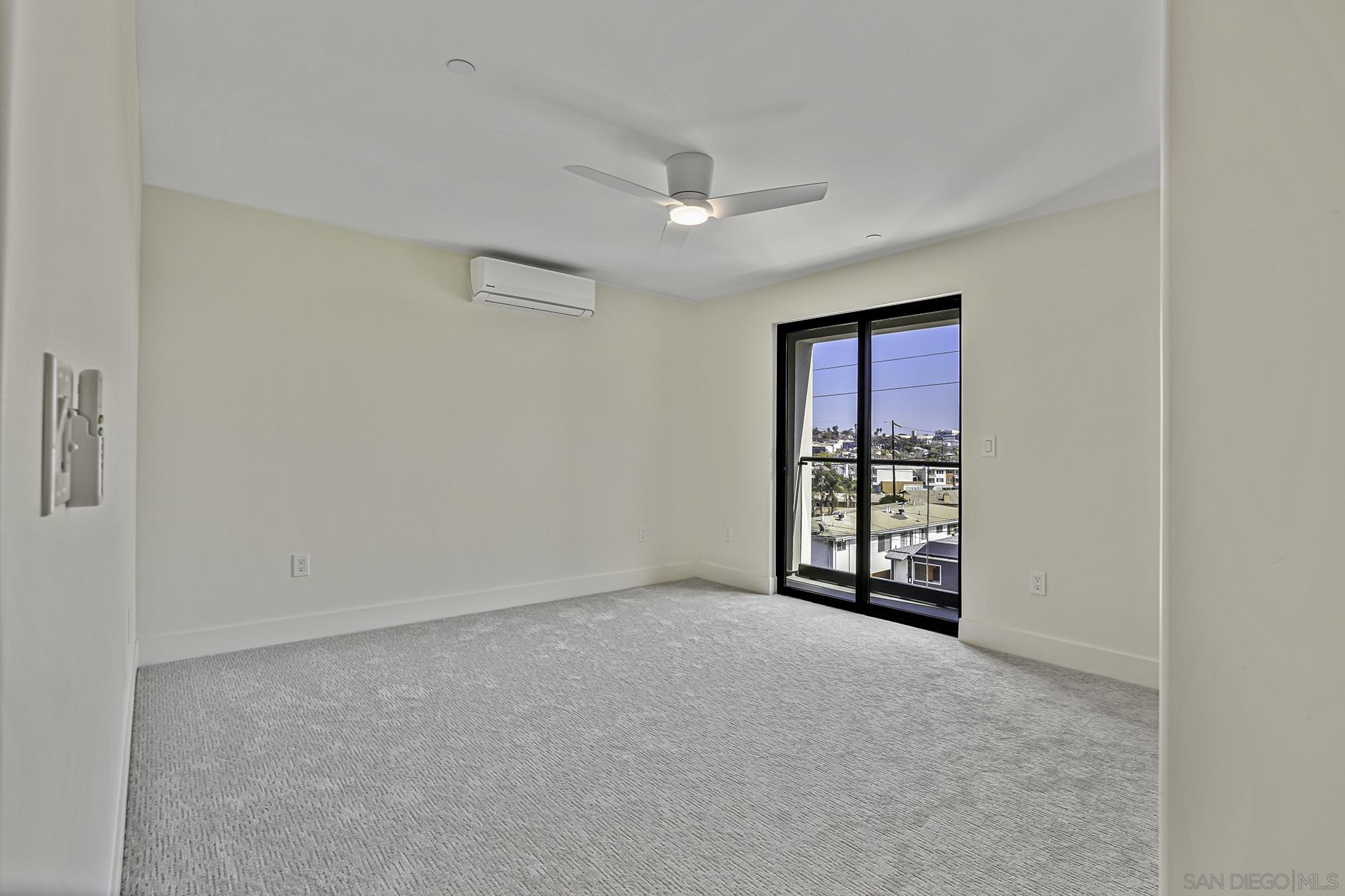 Detail Gallery Image 21 of 23 For 2124  San Clemente St, San Diego,  CA 92107 - 5 Beds | 4/1 Baths